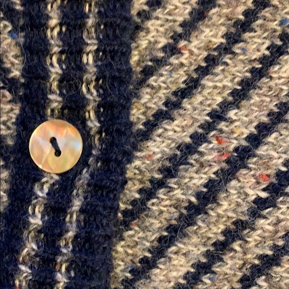 Jason Younger Shetland wool cardigan - Picture 2 of 6